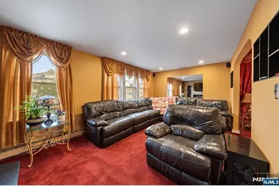142 Knapp Avenue, Clifton, NJ 07011 - Photo 11