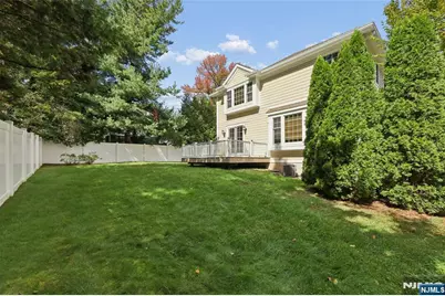 84 Woodmere Lane, Tenafly, NJ 07670 - Photo 33