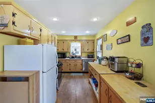 10-18 2nd St, Fair Lawn, NJ 07410 - Photo 7