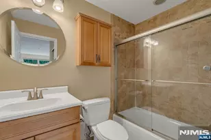 1121 Hyde Park Ct, Mahwah, NJ 07430 - Photo 19