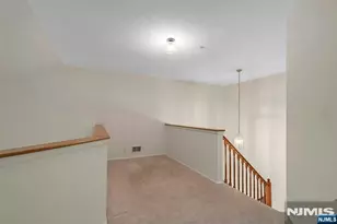 1121 Hyde Park Ct, Mahwah, NJ 07430 - Photo 17