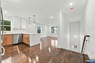 543 13th Ave 2, Newark, NJ 07103 - Photo 3