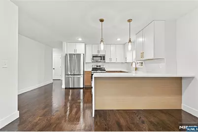 543 13th Avenue 2 #2, Newark, NJ 07103 - Photo 5