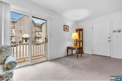 472 Forest Street 204 #204, Kearny, NJ 07032 - Photo 13