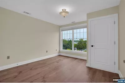 3307 The Plaza 3307 #3307, Tenafly, NJ 07670 - Photo 17