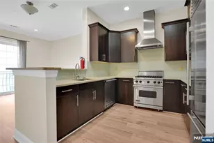 3307 The Plaza 3307, Tenafly, NJ 07670 - Photo 3