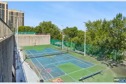 200 Winston L08 #L08, Cliffside Park, NJ 07010 - Photo 41