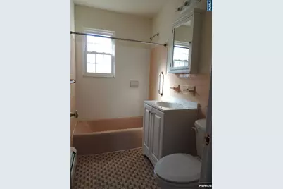 250 Rochelle Avenue B-11 #B-11, Rochelle Park Township, NJ 07662 - Photo 11