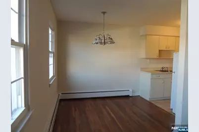 250 Rochelle Avenue B-11 #B-11, Rochelle Park Township, NJ 07662 - Photo 7