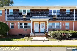 250 Rochelle Ave B-11, Rochelle Park Township, NJ 07662 - Photo 1