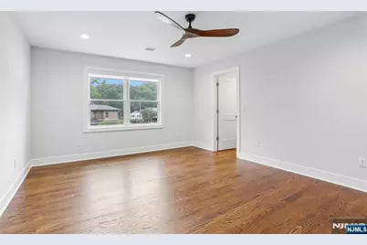8 Broad Street, Demarest, NJ 07627 - Photo 33