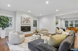 8 Broad St, Demarest, NJ 07627 - Photo 5