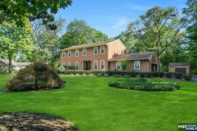 23 Riverview Terrace, Mahwah, NJ 07430 - Photo 3