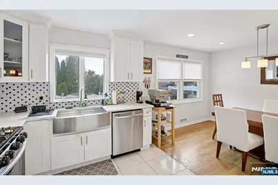 82 Eaton Place, Bloomfield, NJ 07003 - Photo 15