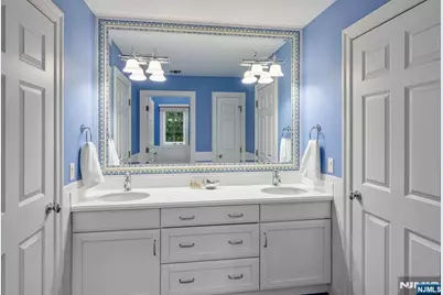 19 Mettowee Farms Court, Upper Saddle River, NJ 07458 - Photo 33