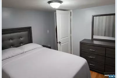9 17th Street, East Orange, NJ 07018 - Photo 15