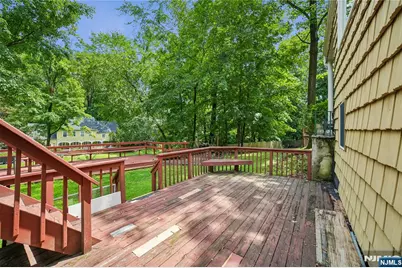 249 Knickerbocker Road, Englewood, NJ 07631 - Photo 29