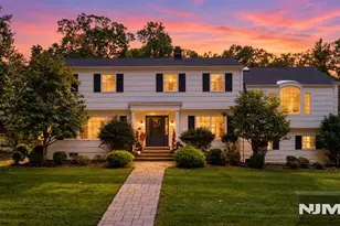 29 Dearborn Dr, Old Tappan, NJ 07675 - Photo 1