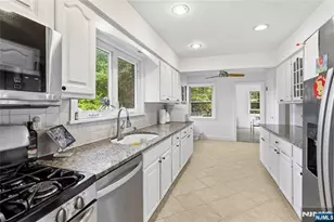 587 Closter Dock Rd, Closter, NJ 07624 - Photo 9