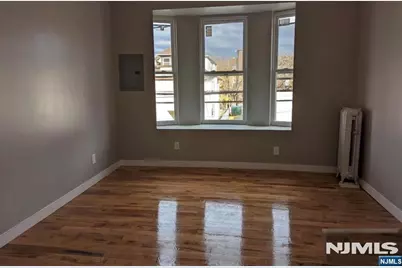 69 Howe Avenue 8 #8, Passaic, NJ 07055 - Photo 5