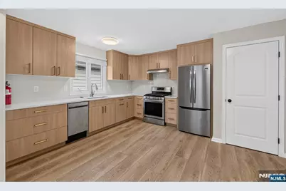 181 Chestnut Street 1 #1, Garfield, NJ 07026 - Photo 3