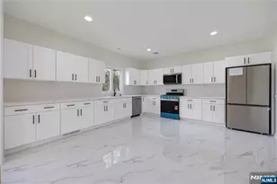 104 Larch Ave, Dumont, NJ 07628 - Photo 13