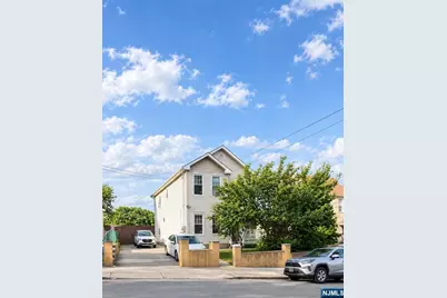 15-17 Ryle Avenue Apt 2 #Apt 2, Paterson, NJ 07522 - Photo 1