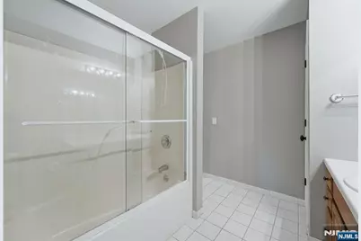 3 Drake Drive 3 #3, Hillsdale, NJ 07642 - Photo 25