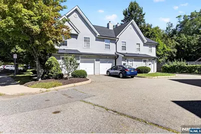 4 Star Lake Road E #E, Bloomingdale, NJ 07403 - Photo 31