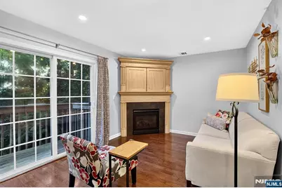 4 Star Lake Road E #E, Bloomingdale, NJ 07403 - Photo 13