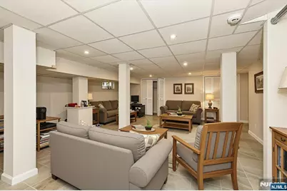 578 Ridgewood Avenue, Glen Ridge, NJ 07028 - Photo 43