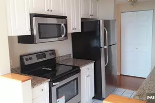100 Old Palisade Road 3910, Fort Lee, NJ 07024 - Photo 5