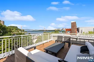 18 Vela Way, Edgewater, NJ 07020 - Photo 3