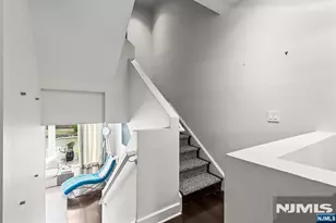 18 Vela Way, Edgewater, NJ 07020 - Photo 23