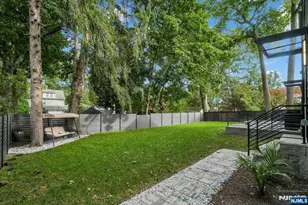 24 S Lyle Ave, Tenafly, NJ 07670 - Photo 37
