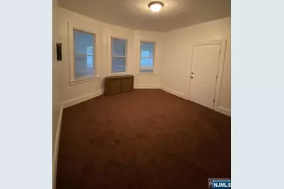 9 Blakely Place, Garfield, NJ 07026 - Photo 7