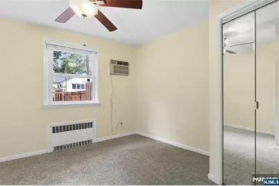185 Larch Avenue, Teaneck Township, NJ 07666 - Photo 13