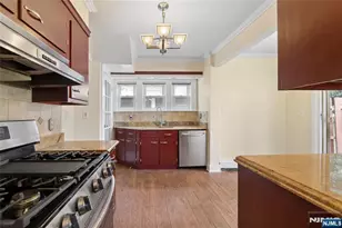 185 Larch Ave, Teaneck Township, NJ 07666 - Photo 9