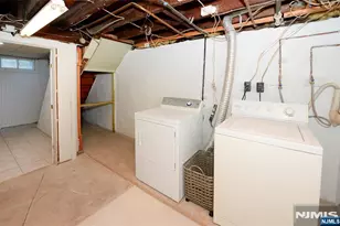 45 Hill St, Midland Park, NJ 07432 - Photo 33