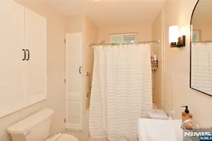 45 Hill St, Midland Park, NJ 07432 - Photo 21