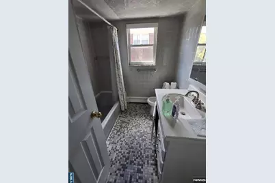 1275 Inwood Terrace, Fort Lee, NJ 07024 - Photo 3