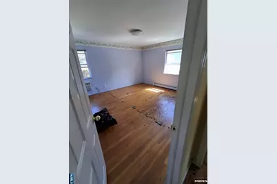 1275 Inwood Terrace, Fort Lee, NJ 07024 - Photo 5