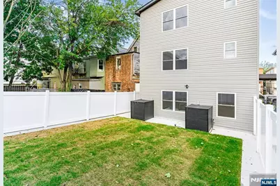 257 7th Street, Newark, NJ 07103 - Photo 49