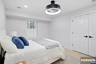 257 7th St, Newark, NJ 07103 - Photo 31