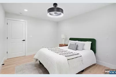 257 7th Street, Newark, NJ 07103 - Photo 15