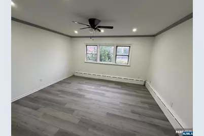 11 Chestnut Street 1 #1, Rutherford, NJ 07070 - Photo 3