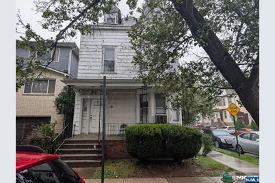 10 Davis Avenue, Harrison, NJ 07029 - Photo 1