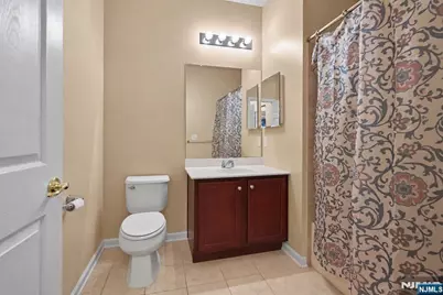 435 Van Houten Avenue 102 #102, Passaic, NJ 07055 - Photo 9