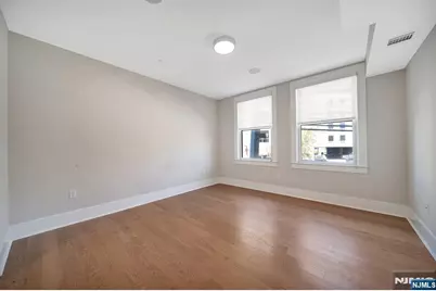 209-211 Hack Plk Road 2A #2A, Weehawken, NJ 07086 - Photo 9