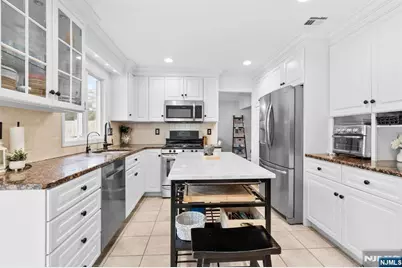 649 Alacci Way, River Vale Township, NJ 07675 - Photo 11